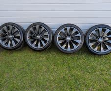 R18 5x112 Genuine Volkswagen Sciroccos