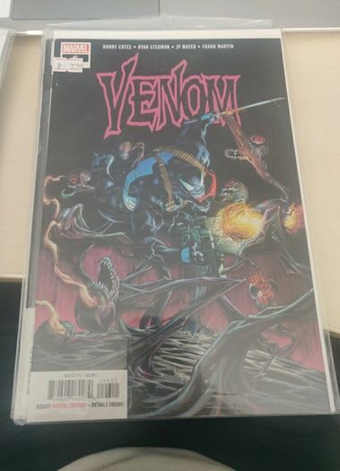 Venom lot 3 eur each
