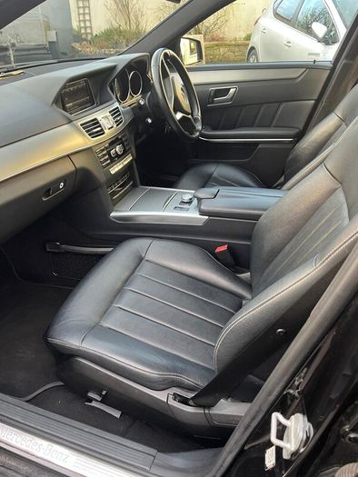 Mercedes E220