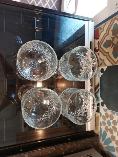 Set of 4 crystal desert glasses
