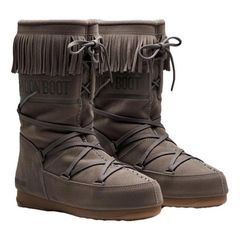 moon boot
