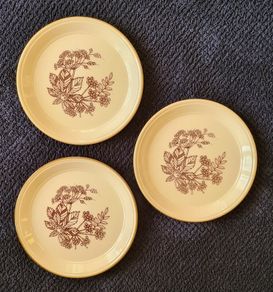 Vintage leaf side plates