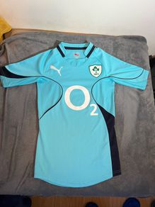 Ireland rugby 2010/2011 perfect condition Adult small