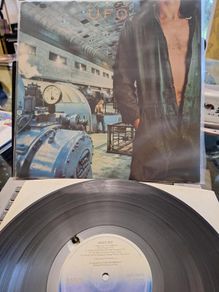 UFO - Lights Out