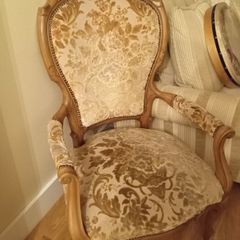 Occasional chairs