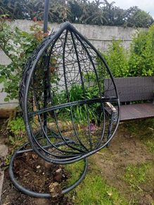 Egg chair