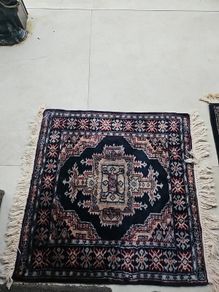 wool rug