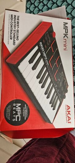 MPK Midi Controller