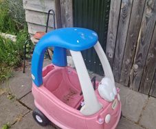 Little Tikes car