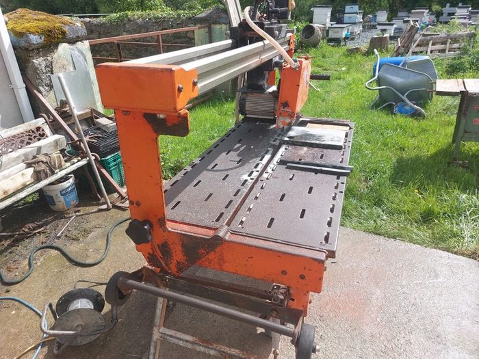 Norton Clipper CST100 Professional Bridge Tile & Stone Saw