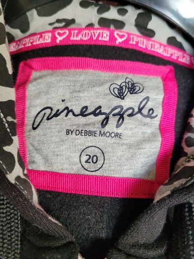 Brand new Ladies Pineapple zip up hoodie jacket - Size 20