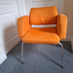 Sitting room chair (bespoke)