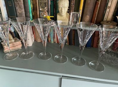 Teardrop hand cut crystal similar to Waterford