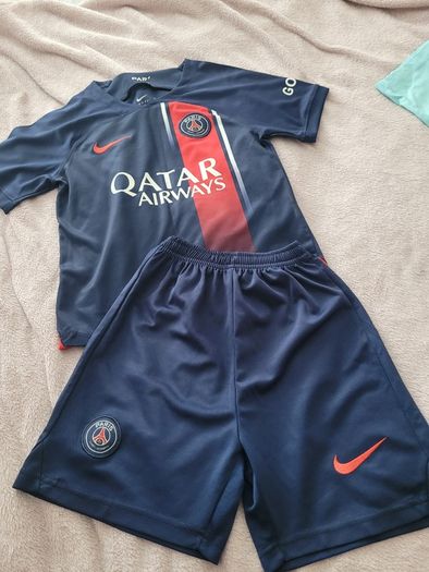 Psg 23/24 home kit