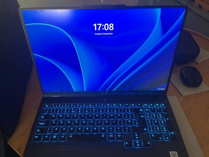 Lenovo Legion Pro 7 16" | Intel I9-13900hx | Rtx 4070 | 32gb Ram | 1tb Ssd | 240hz
