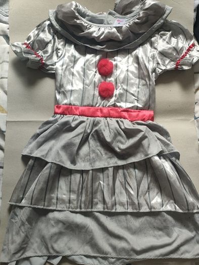 Girls " IT " / Creepy Clown Costume