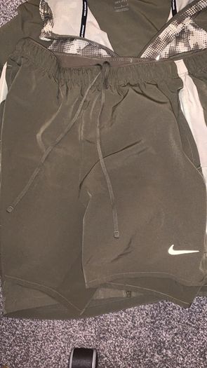Nike dri fit set