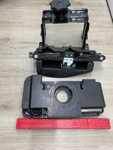 Spare wheel 2013 Audi A5 Sline Jack Tool Kit