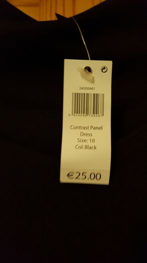 BNWT Stunning elegant dress