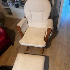 Nursing rocking chair