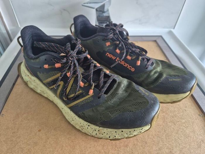 New Balance Khaki fresh foam - euro 45