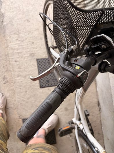 apollo elyse ladies bike