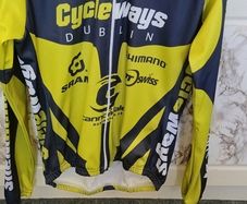 Cycling jersey 1 short and 1 long sleeve