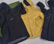 Bargain 4 x jackets size small