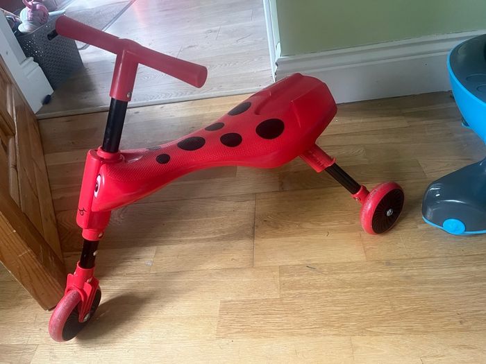 scuttlebug