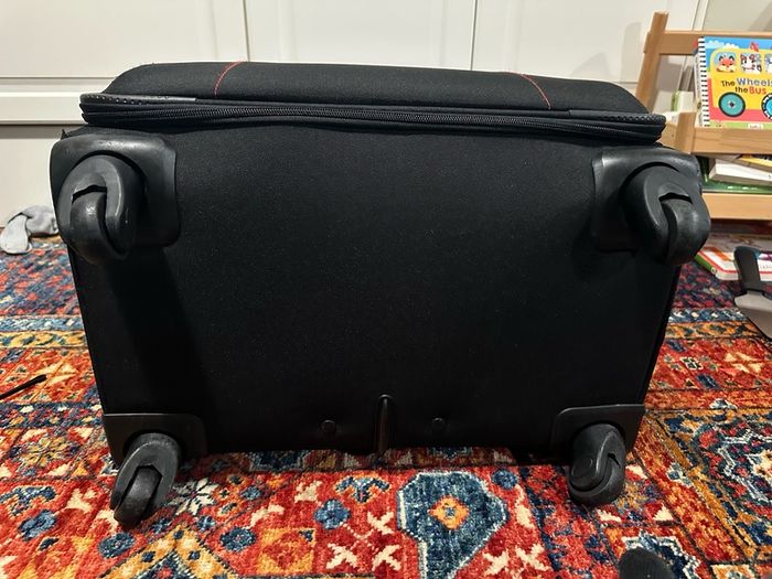 Lugage suitcase large