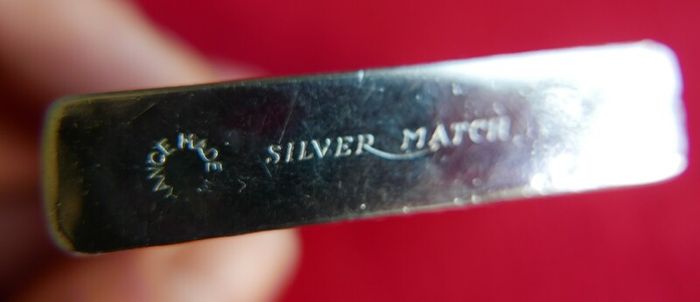 Vintage SILVER MATCH Pocket Gas Lighter