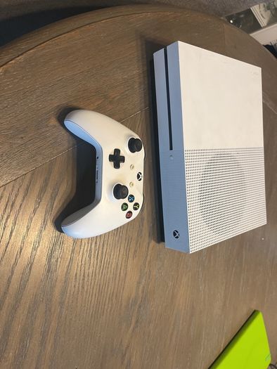 Xbox One S 1TB White