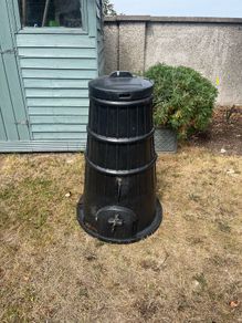Compost bin