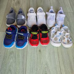 Baby shoes size 21