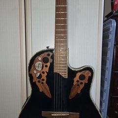 Acoustic Guitar (Ovation)