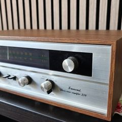 Sansui 210 Home Stereo Audio AM FM Vintage Receiver