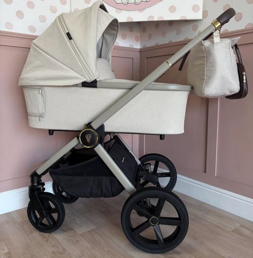 Venicci Stone Beige travel system