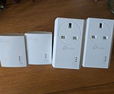 Powerline ethernet adapters TPlink - AV1000