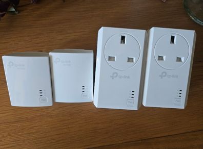 Powerline ethernet adapters TPlink - AV1000