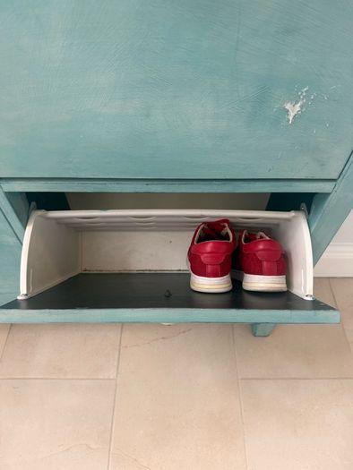Shoe Storage Unit