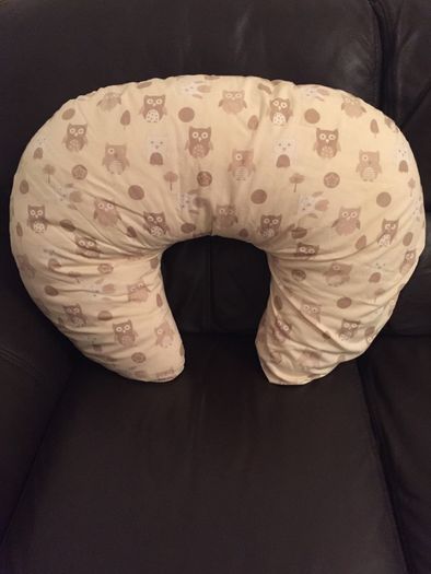 Breastfeeding cushion