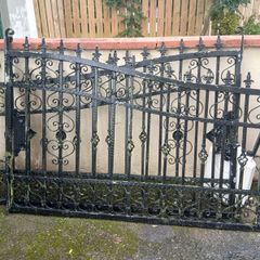gates