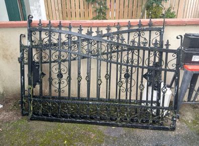 gates
