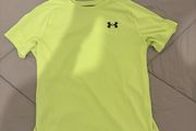 Boys under armour t-shirt large