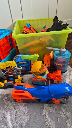 Hot Wheels Sets