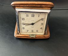 Vintage travel clock