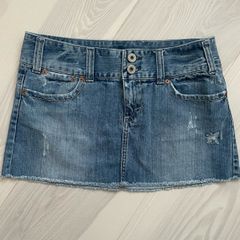 American Eagle mini denim skirt