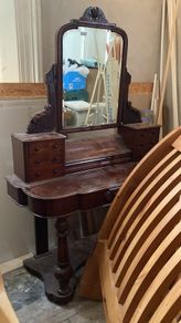 Mahogany dressing table