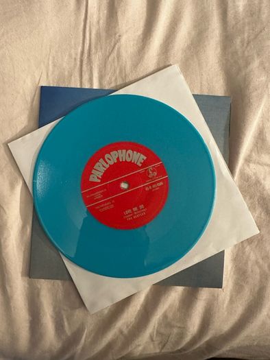 The Beatles - Now And Then 7" Blue Variant