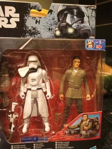 Star Wars Snow Trooper Officer And Poe Dameron